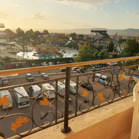 Апартамент Cozy In Sanny *